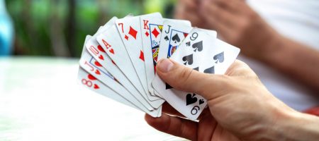 3 Grunner til at poker har blitt et av verdens mest populære kortspill